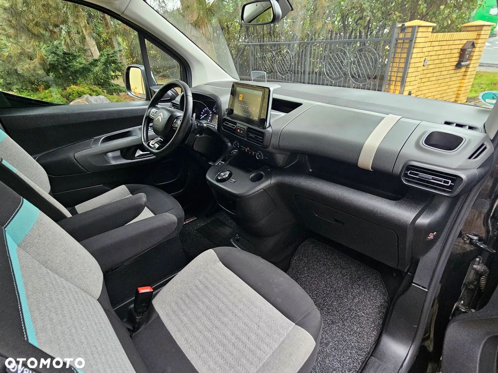 Citroën Berlingo M PureTech 130 EAT8 SHINE - 25