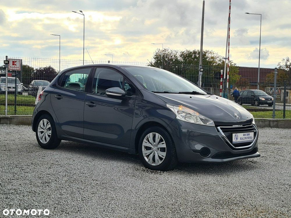 Peugeot 208 1.4 HDi Active - 8