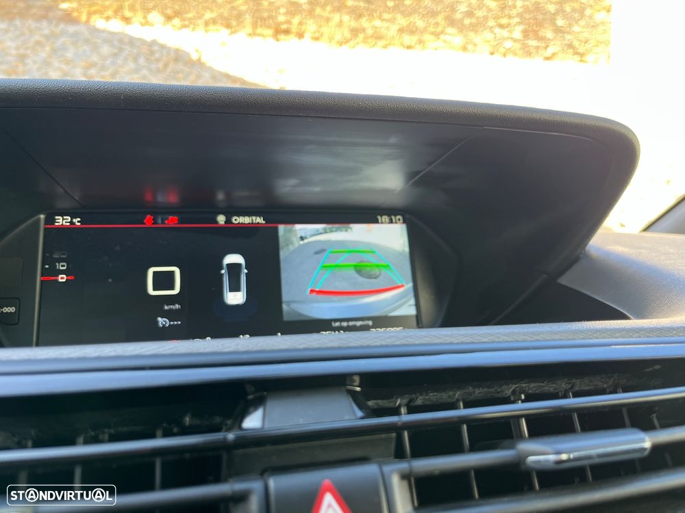 Citroën C4 PureTech 130 Stop&Start SHINE - 33