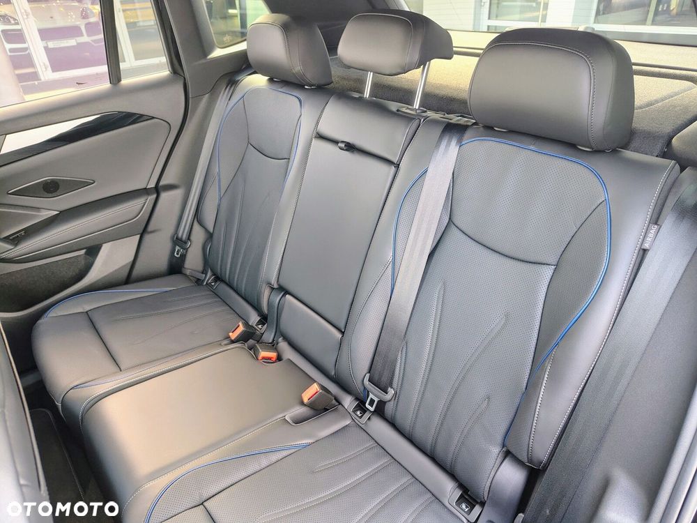 Volkswagen Tiguan - 25