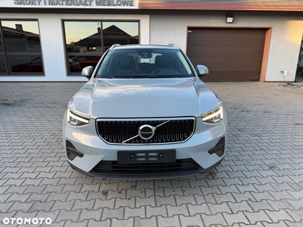 Volvo XC 40 B3 Core - 12