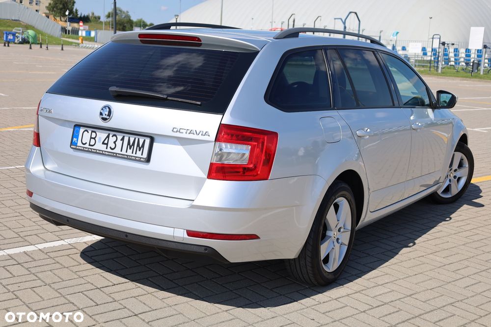 Skoda Octavia 1.6 TDI Ambition - 19