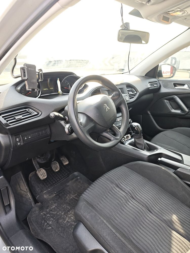 Peugeot 308 - 6