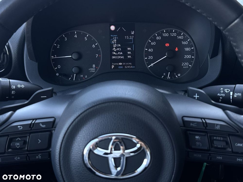 Toyota Yaris 1.5 Comfort CVT - 21