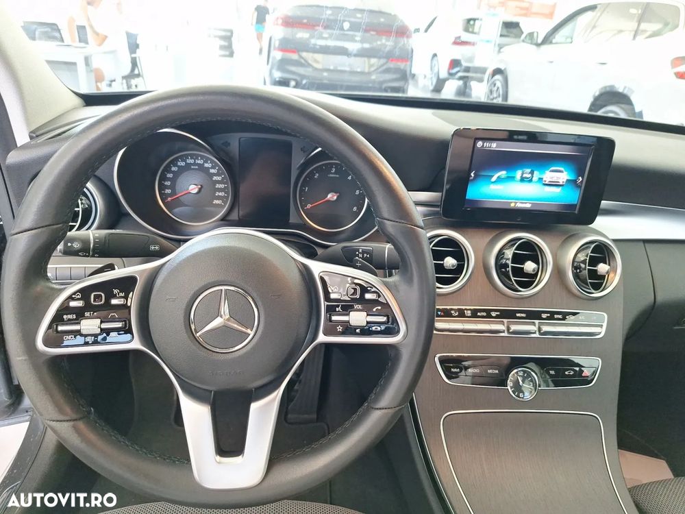 Mercedes-Benz C 220 d Aut - 11