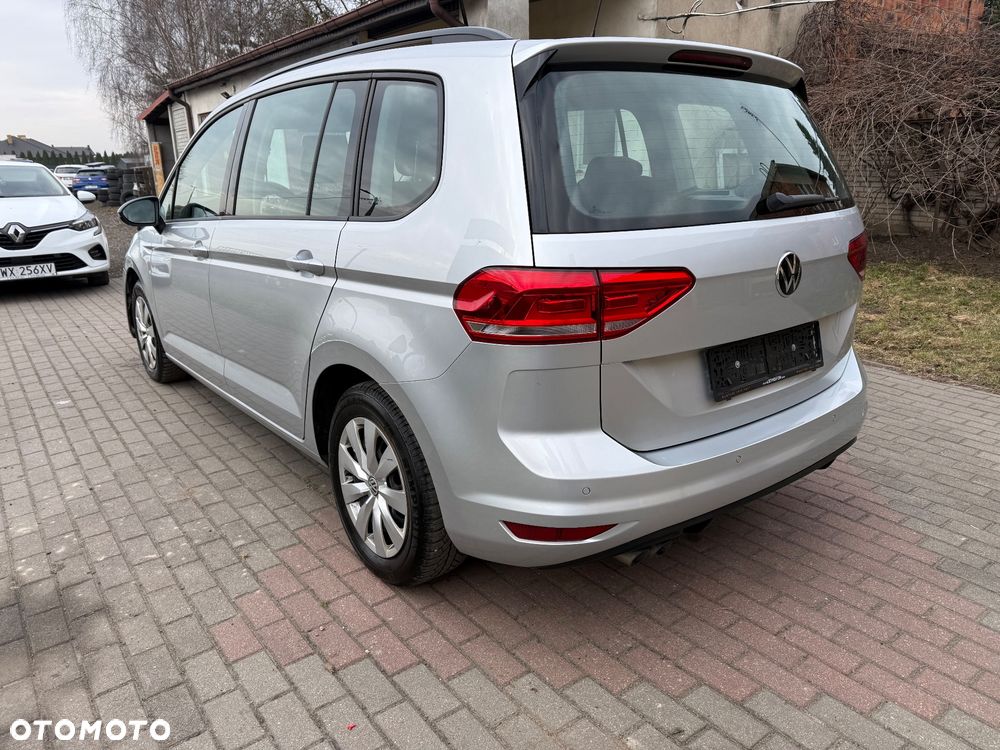 Volkswagen Touran 2.0 TDI SCR DSG ACTIVE - 3