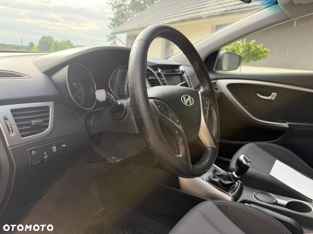 Hyundai i30 1.6 GDI Style - 18