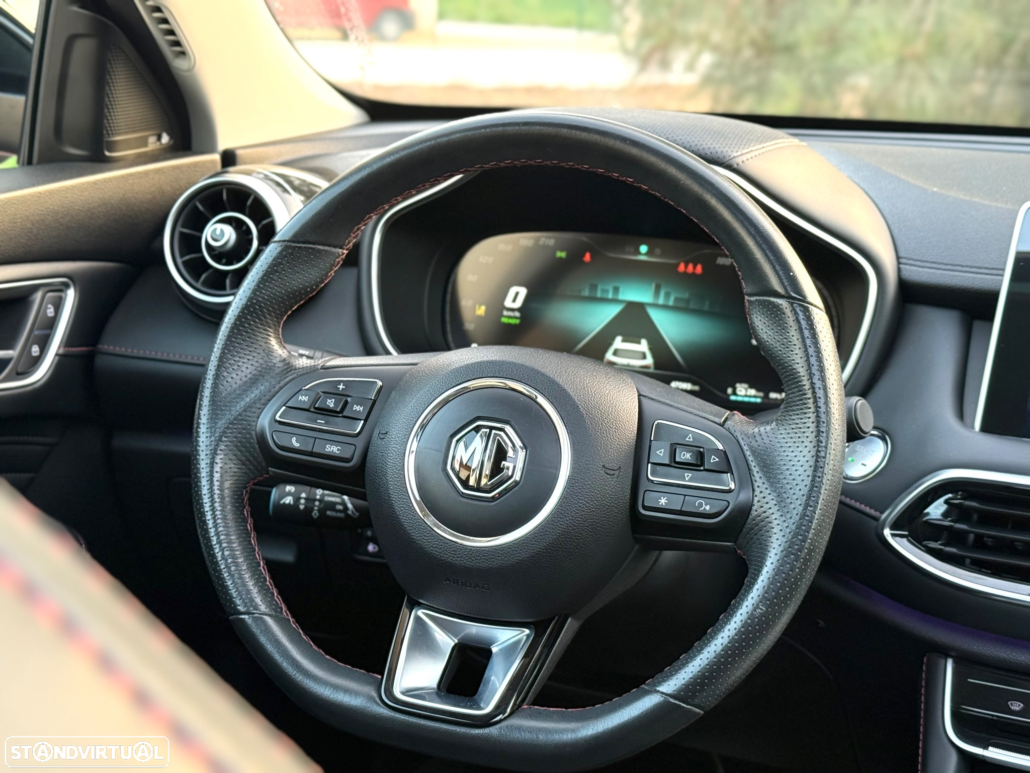 MG EHS 1.5 T-GDI Plug-in Hybrid Luxury - 32