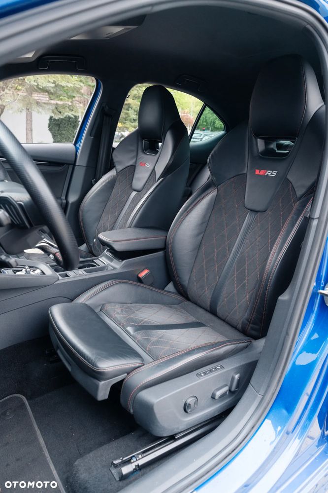 Skoda Octavia 2.0 TSI RS DSG - 11