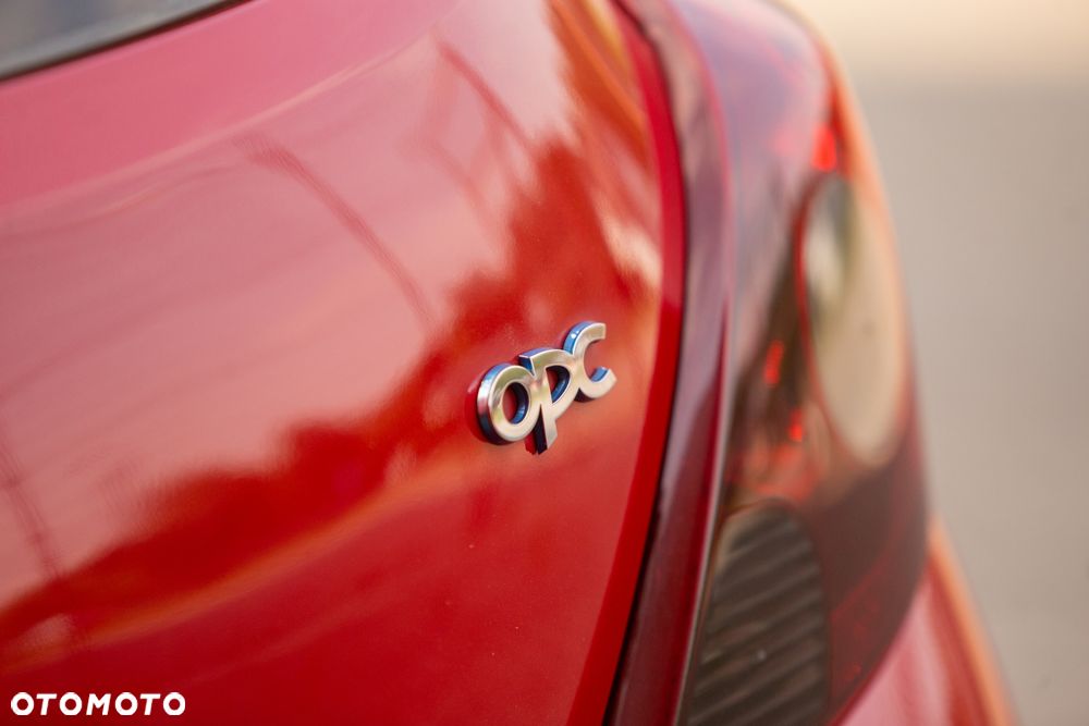 Opel Corsa 1.6T OPC - 23