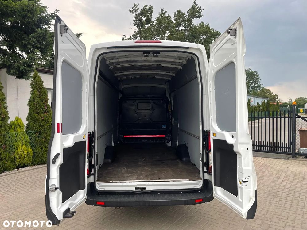 Ford Transit - 14