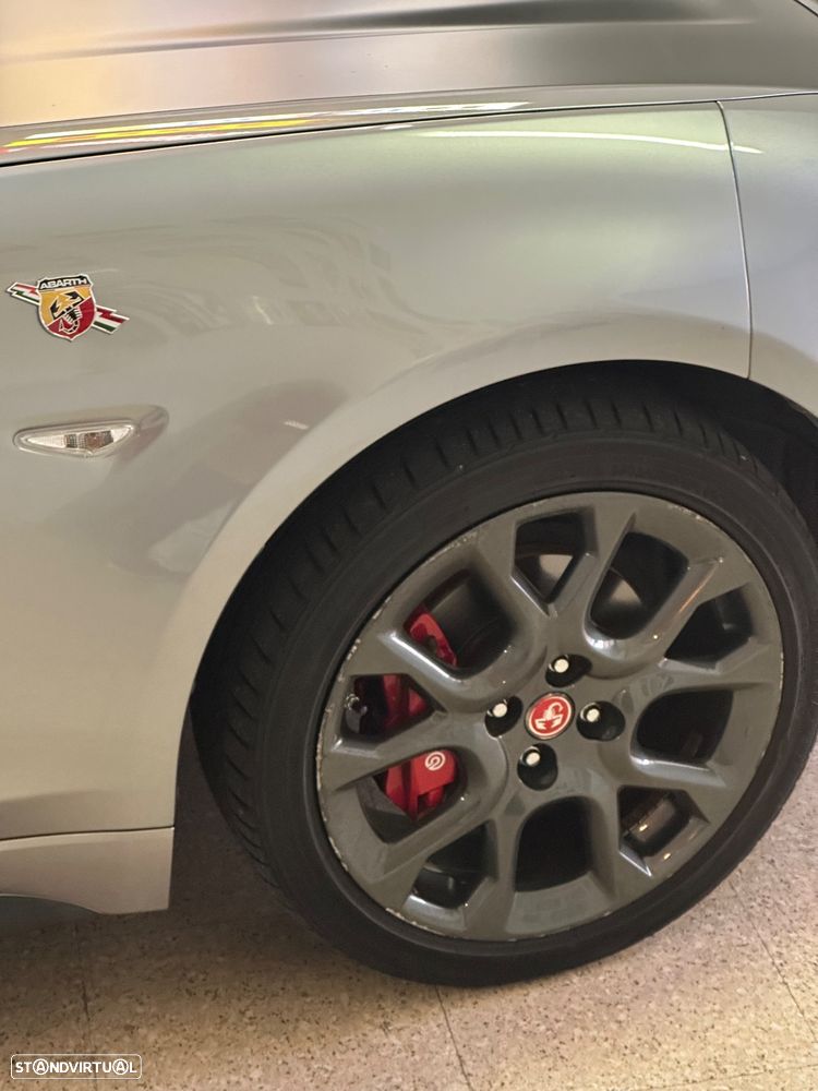 Abarth 124 Spider 1.4 MultiAir Turbo - 31