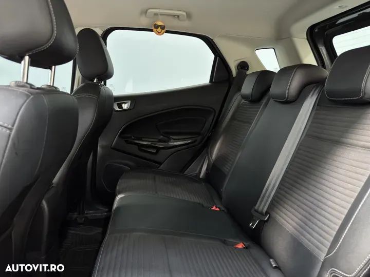 Ford EcoSport - 13