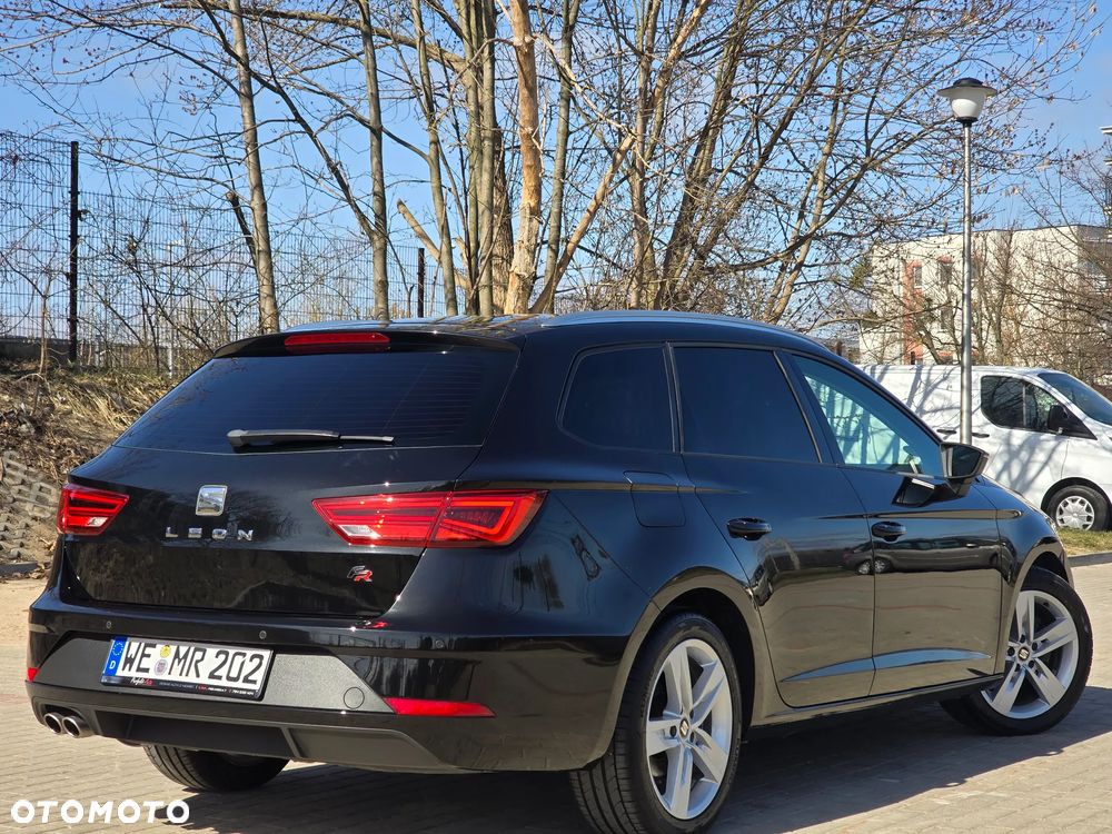 Seat Leon 1.4 TSI FR Black S&S - 9