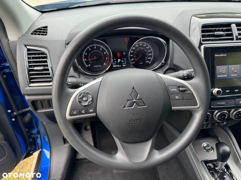 Mitsubishi ASX - 17