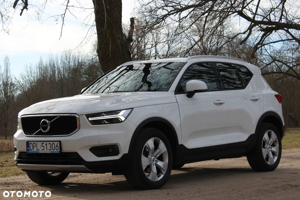 Volvo XC 40 D3 Momentum Pro - 1
