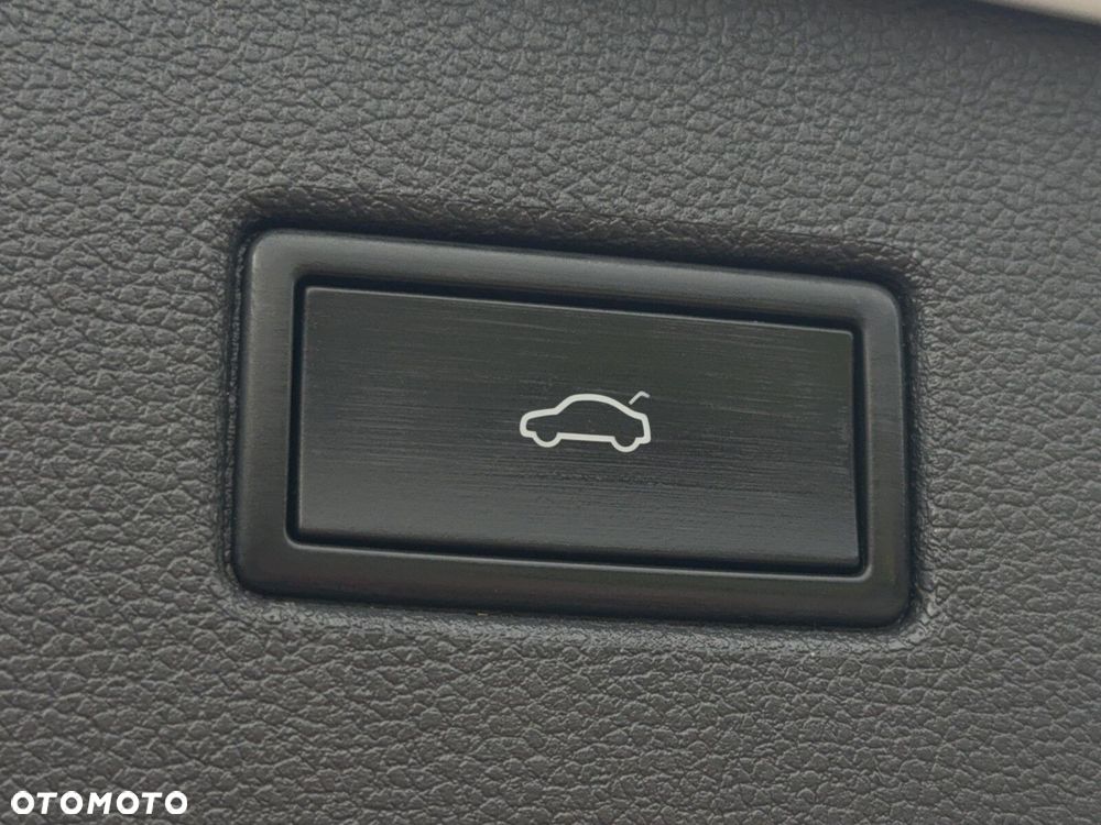 Volkswagen Tiguan 2.0 TDI SCR 4Mot R-Line DSG - 36