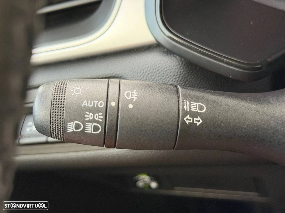 Renault Captur 1.0 TCe Exclusive Bi-Fuel - 10