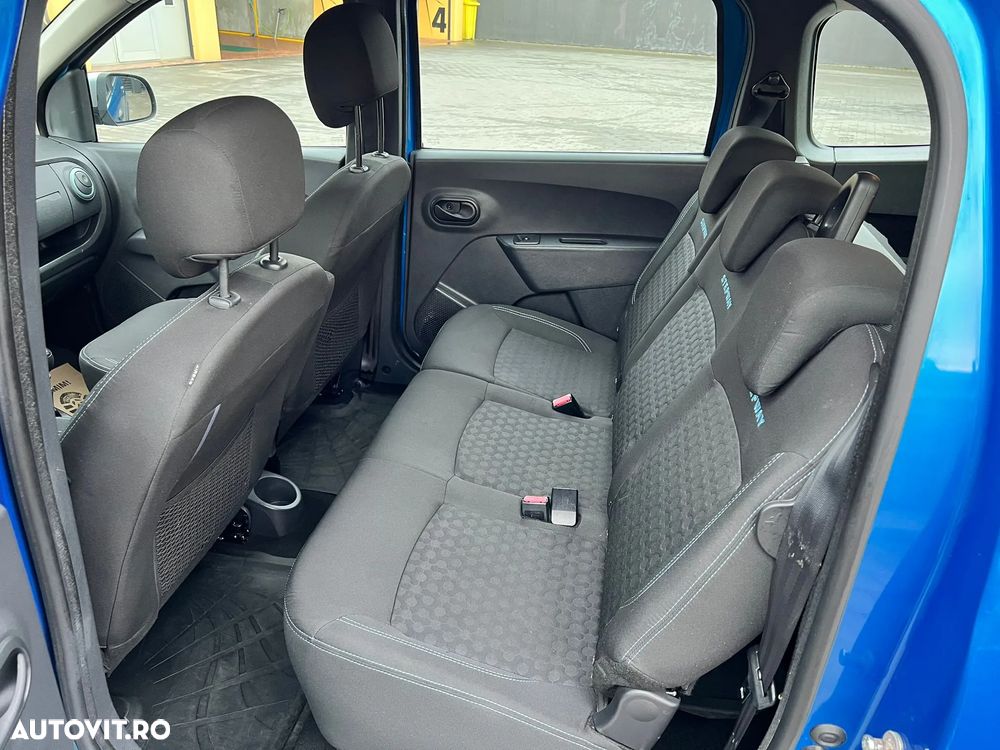 Dacia Lodgy 1.5 dCi Stepway - 17