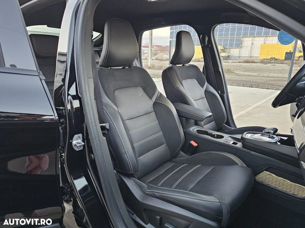 Renault Arkana E-TECH Hybrid RS Line - 16