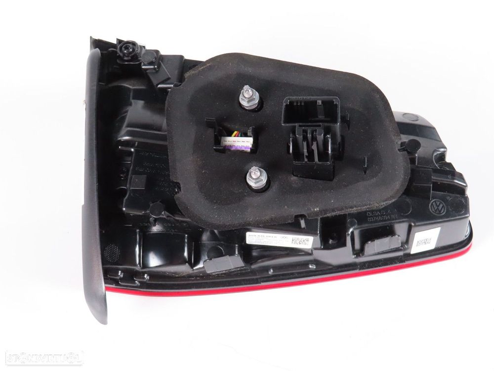 Farolim da mala LED Direito Usado / Original VW PASSAT Variant (3G5/CB5) 3G99450... - 3