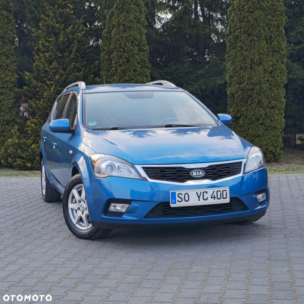 Kia Ceed - 1