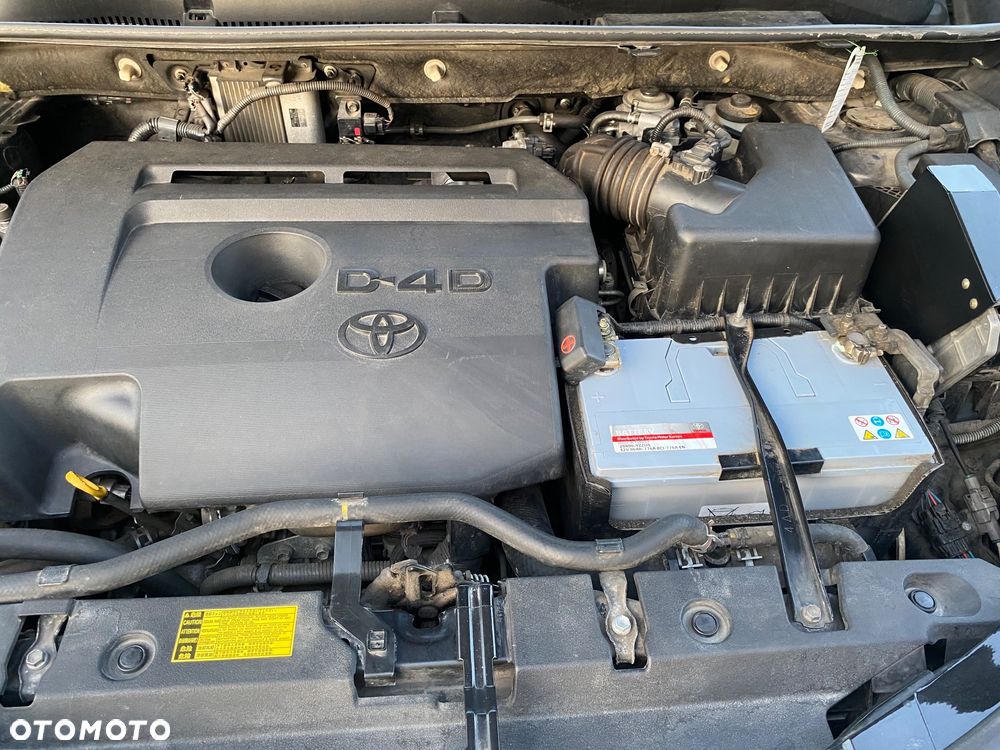 Toyota RAV4 2.0 D-4D Active - 13
