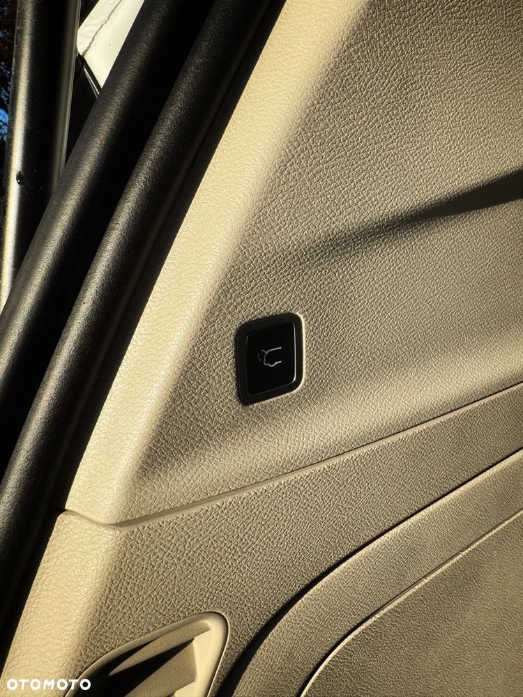 Chrysler Pacifica - 34