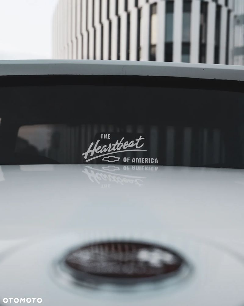 Chevrolet Corvette - 8