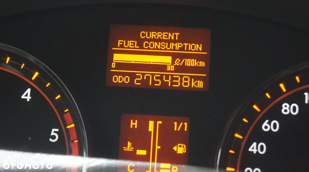 Toyota Avensis - 22