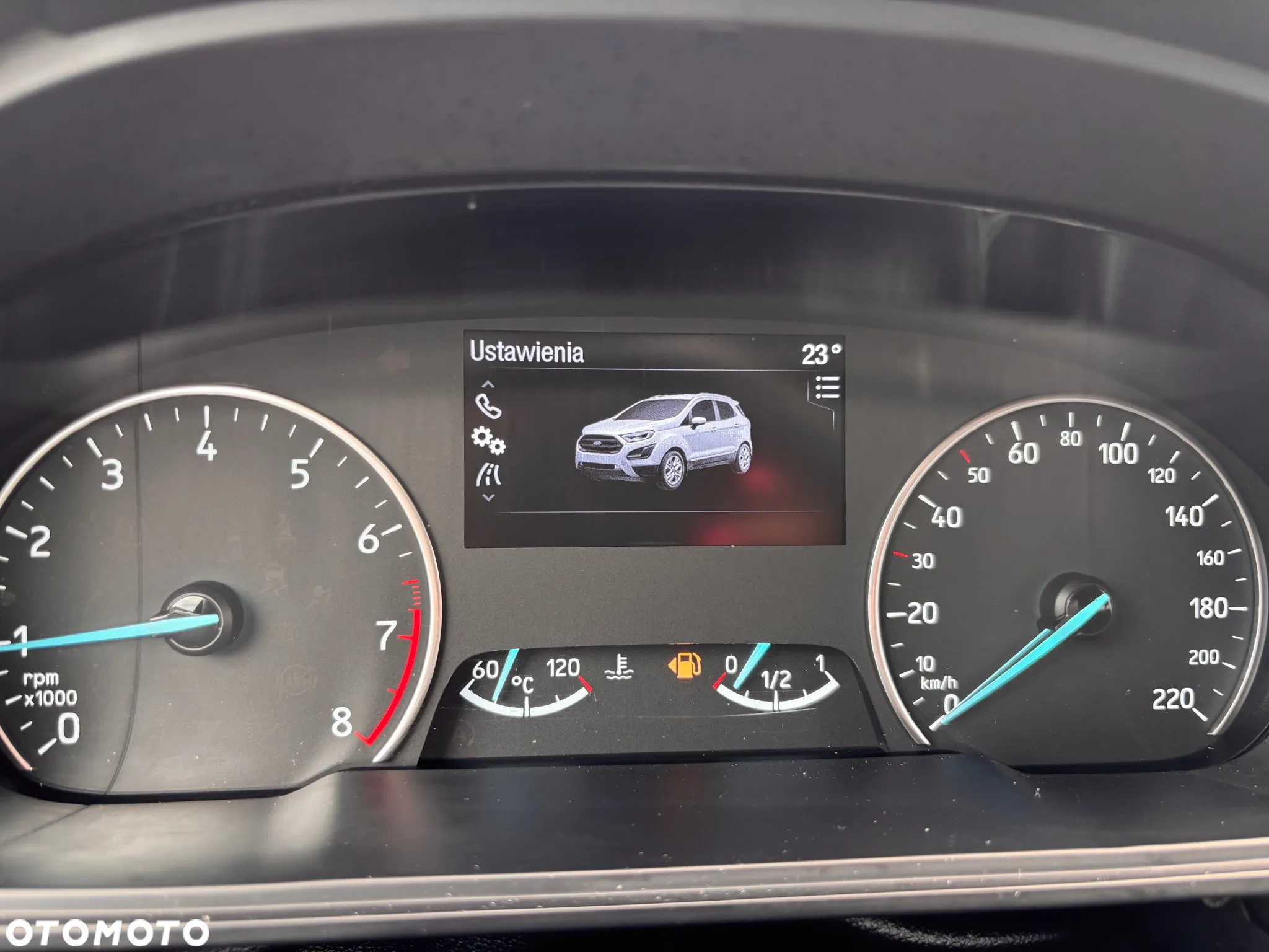 Ford EcoSport 1.0 EcoBoost COOL&CONNECT - 11