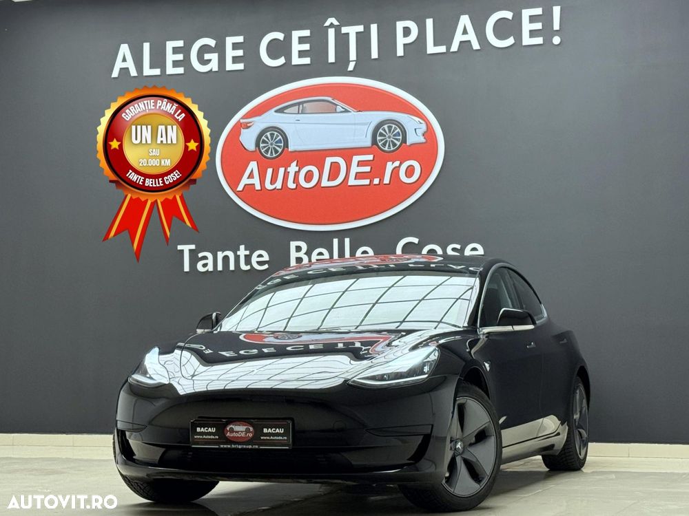 Tesla Model 3 - 1