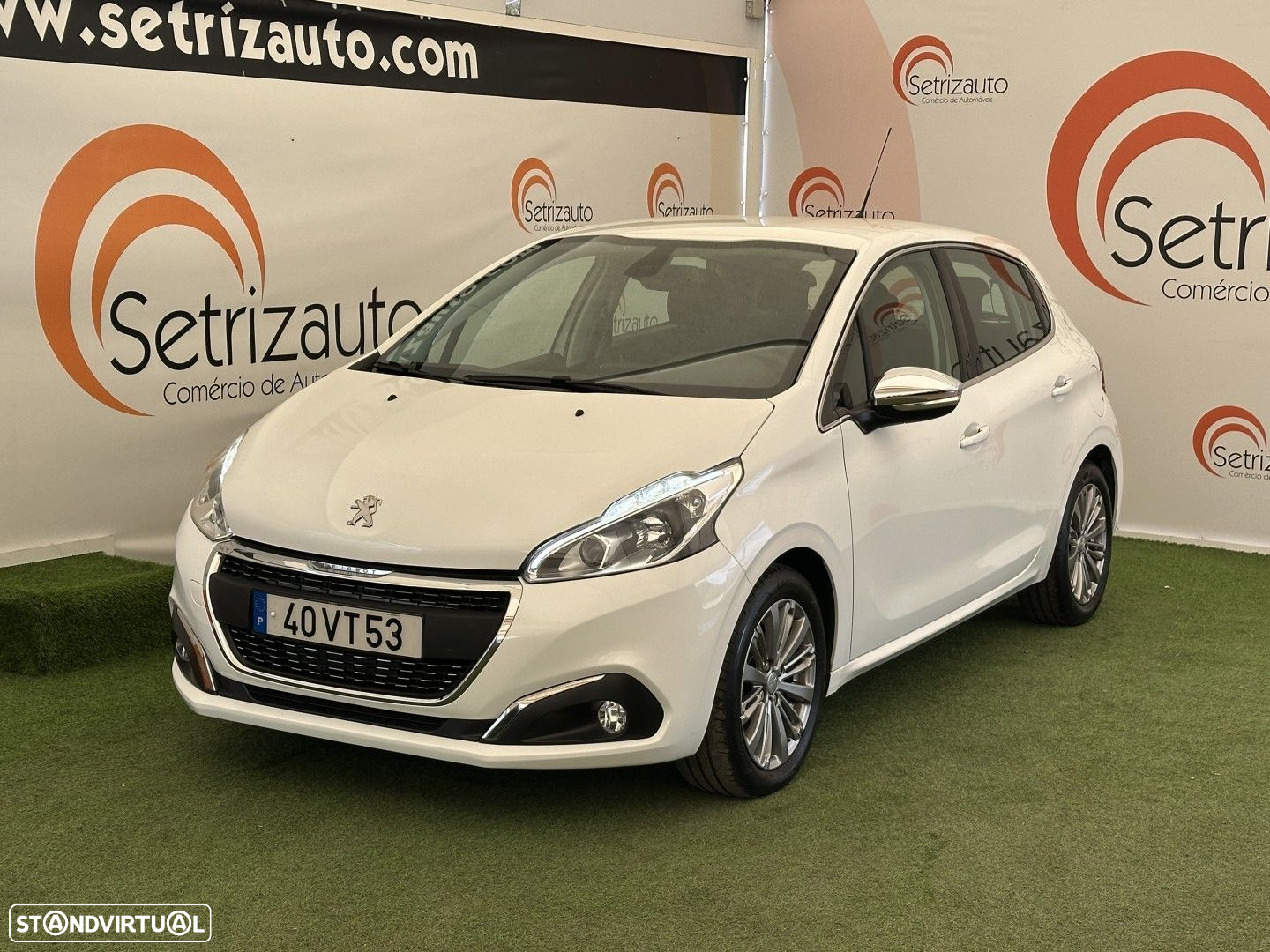 Peugeot 208 1.2 PureTech Allure - 2