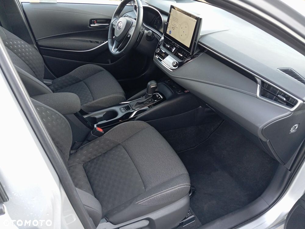 Toyota Corolla 2.0 Hybrid Comfort - 7