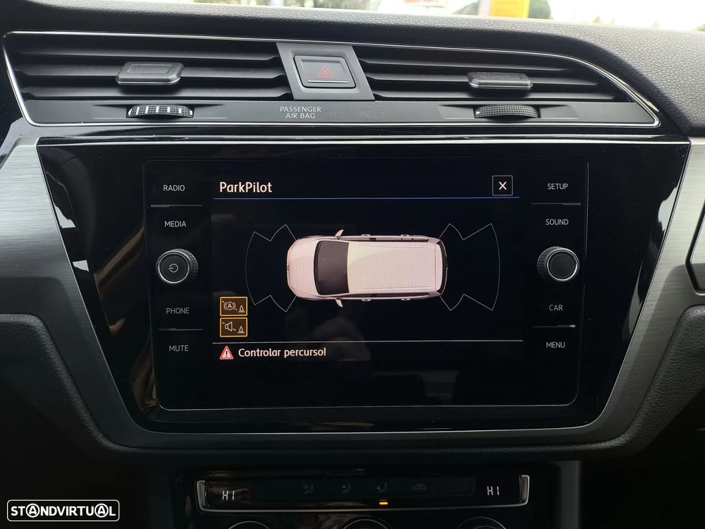 VW Touran 2.0 TDI Confortline - 16