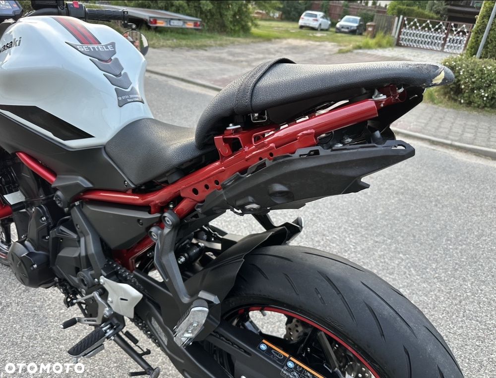 Kawasaki Z 650 - 11