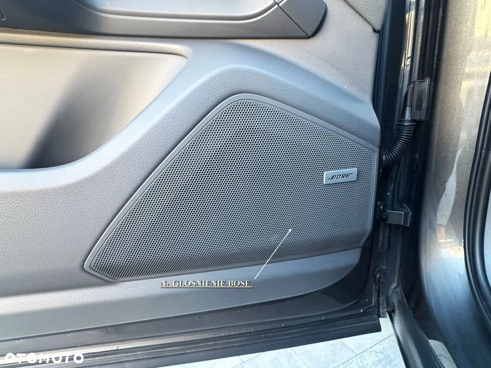 Porsche Cayenne Platinum Edition - 10