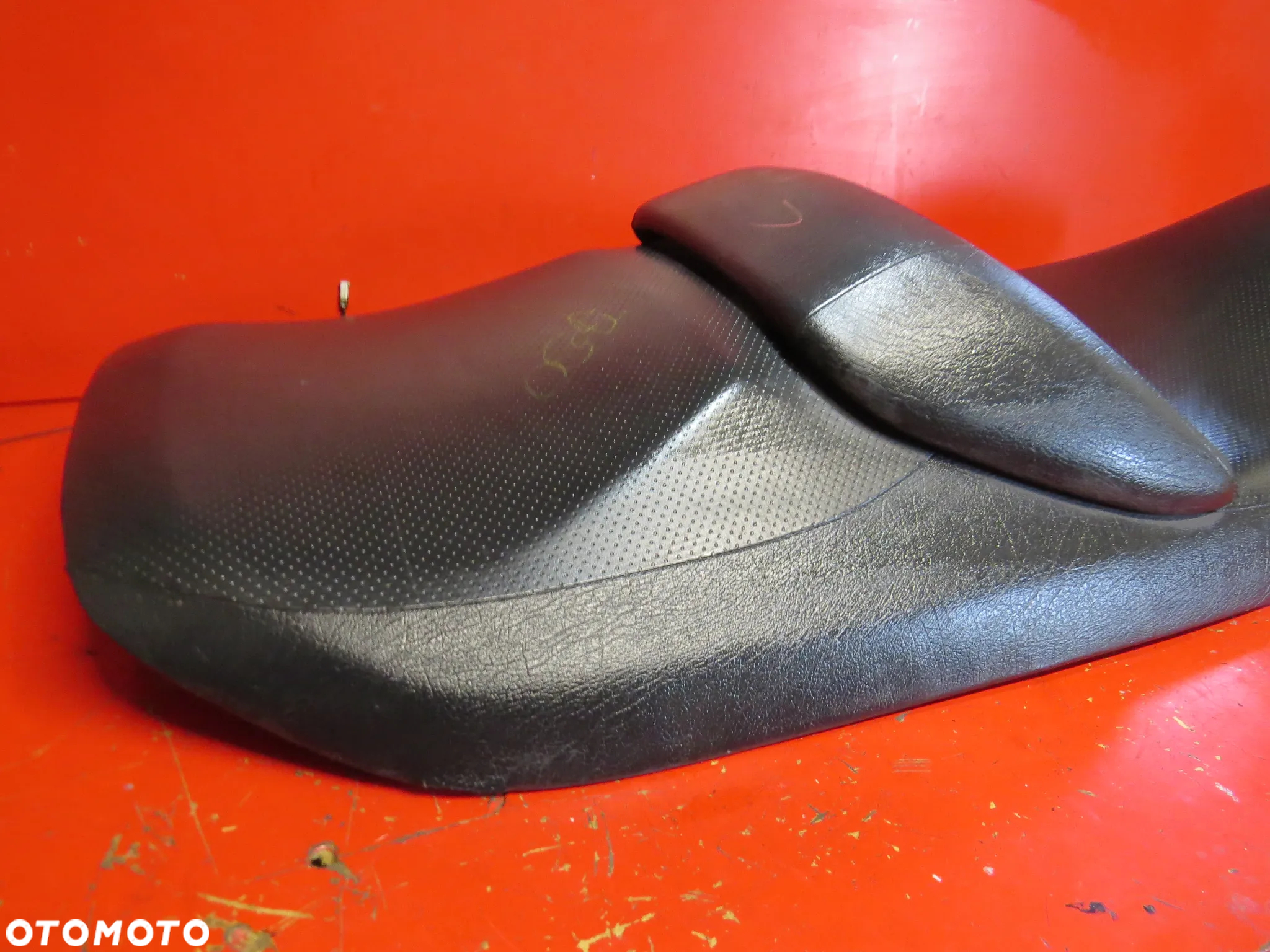 SUZUKI BURGMAN 400 250 07 k7 kanapa siedzenie siodło fotel - 7