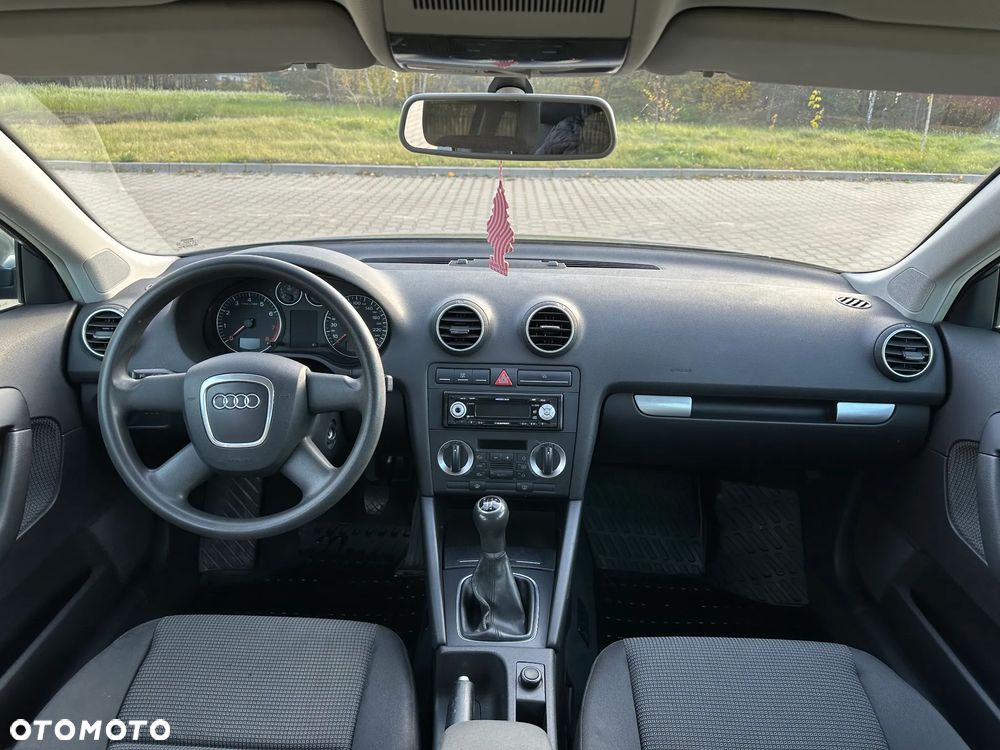 Audi A3 Sportback - 21