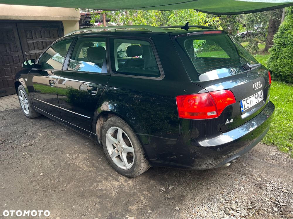 Audi A4 Avant 2.0 TDI - 4