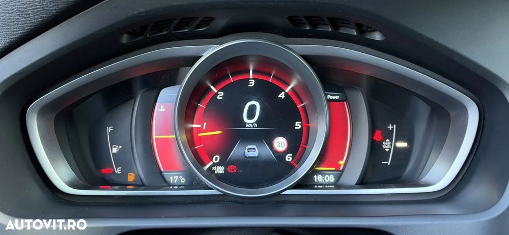 Volvo V40 - 14