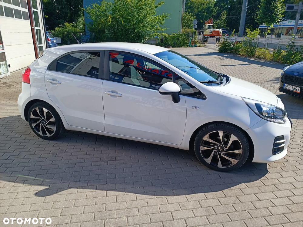 Kia Rio 1.2 Attract - 9