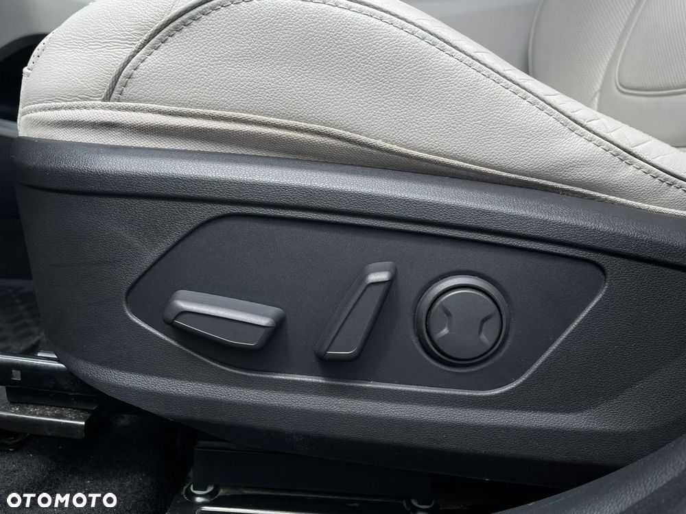 Hyundai Tucson - 25