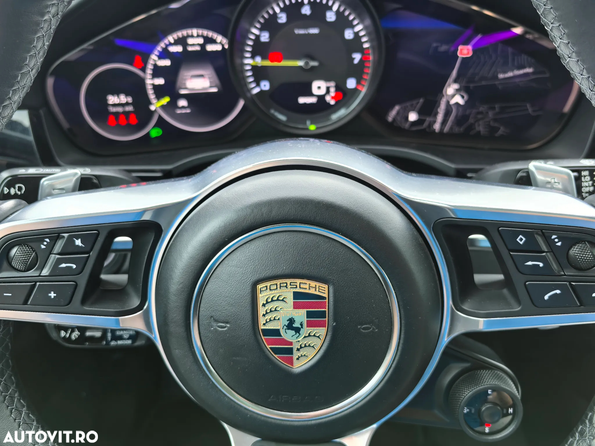Porsche Cayenne E-Hybrid Tiptronic S Platinum Edition - 29
