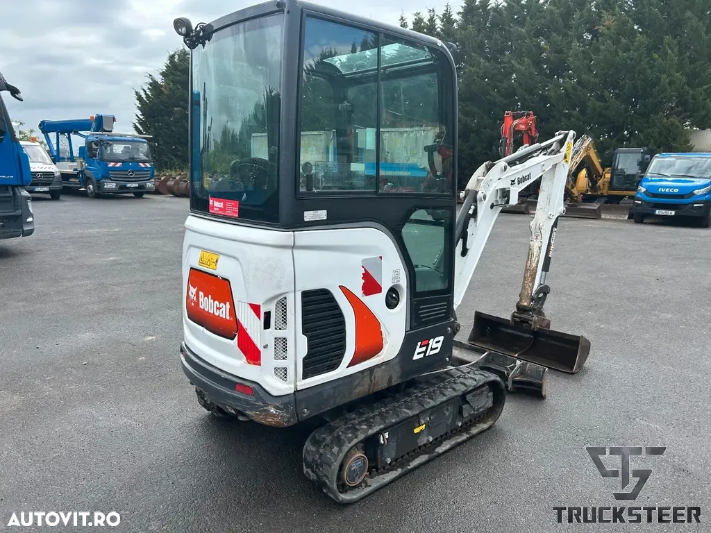 Bobcat E19 - 5
