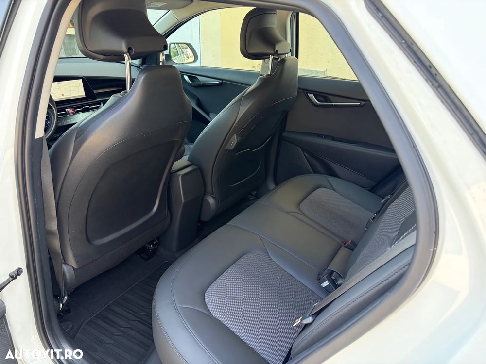 Kia Niro - 27