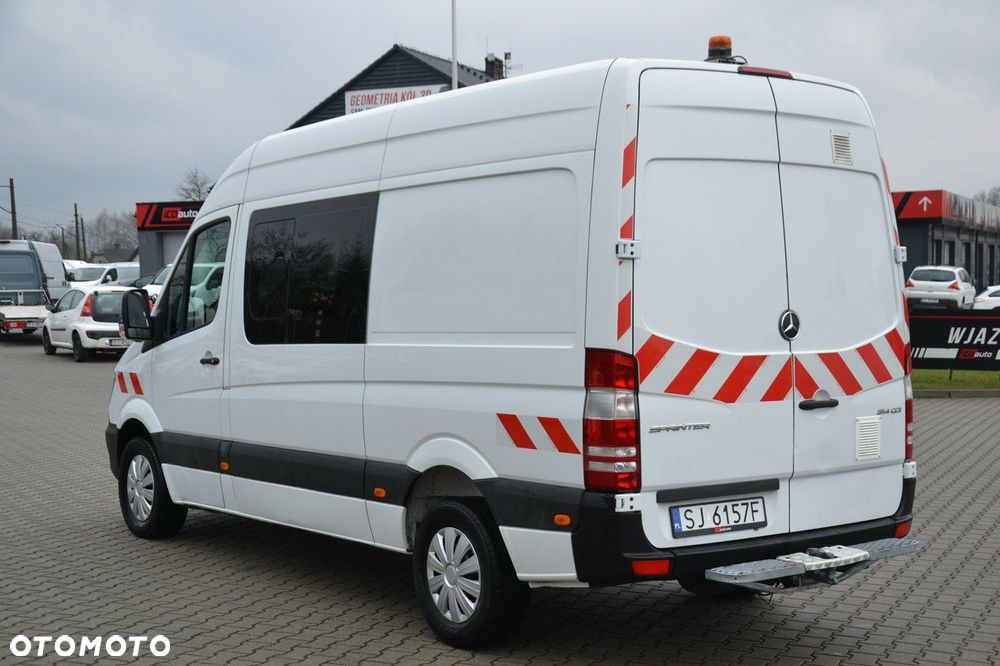 Mercedes-Benz Sprinter - 5
