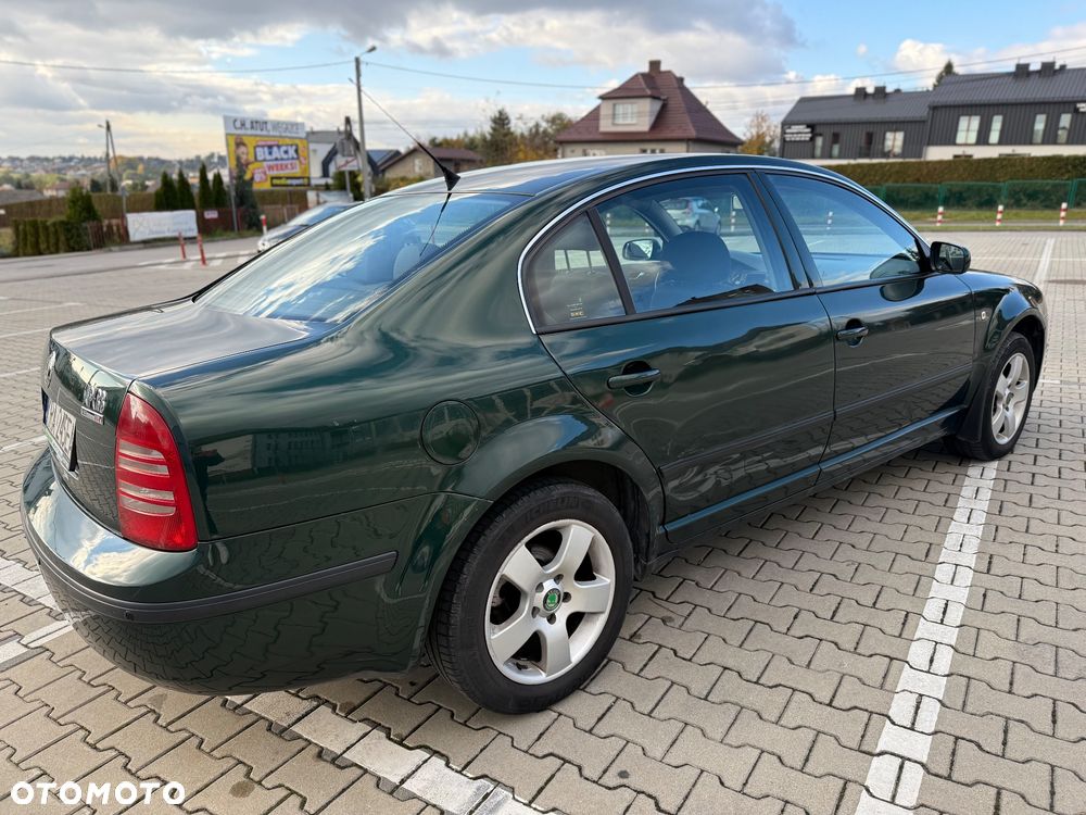 Skoda Superb - 5
