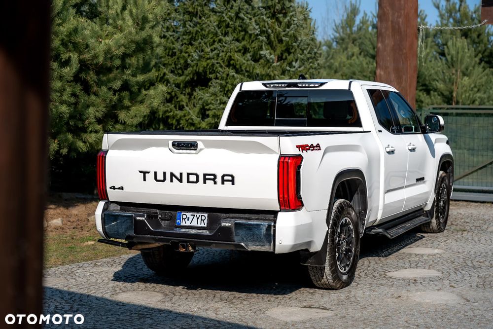 Toyota Tundra - 5