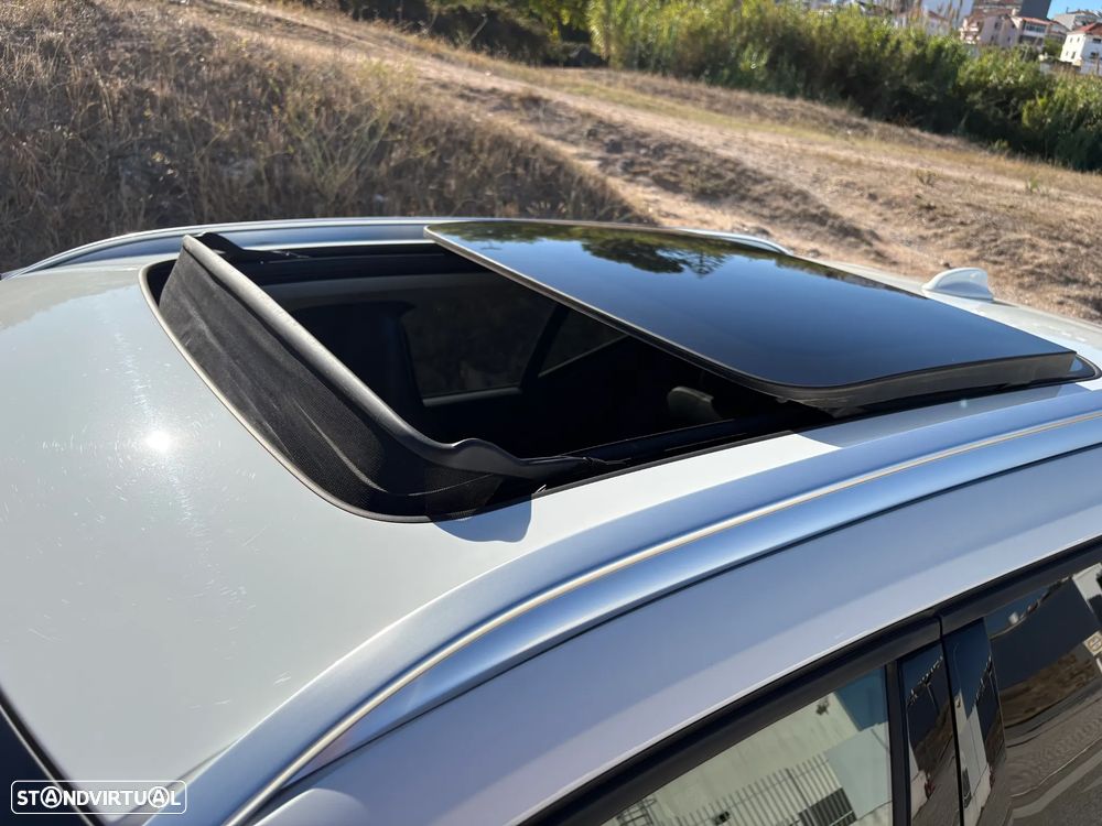 Volvo XC 40 T3 Momentum - 16
